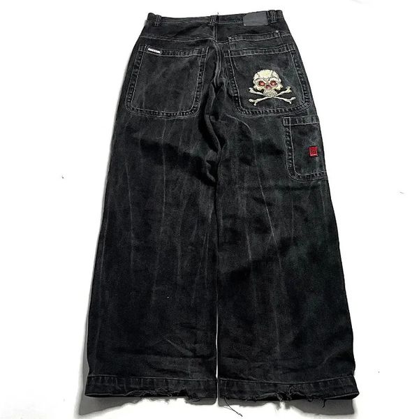 Modello di cranio punk gotico jeans casual ricamato per uomini y2k larghi alla moda estetica versatili pantaloni a gamba larga 231222