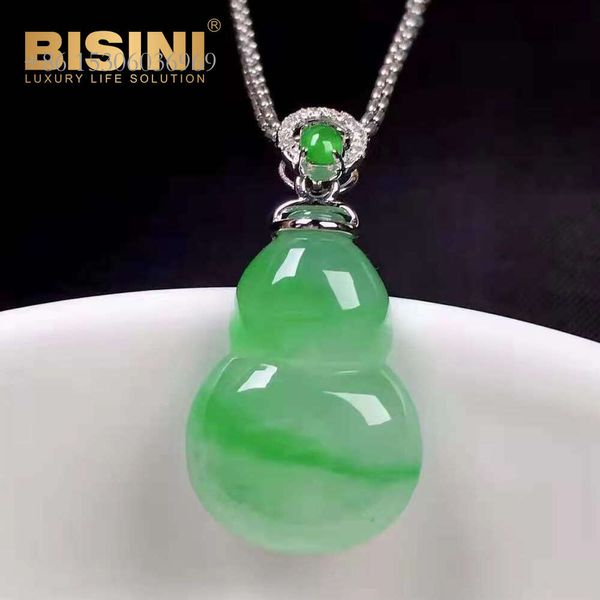 Delicato materiale affascinante oro bianco con diamante naturale naturale verde jadeite jasper bottiglia ciondolo a sospensione in pendente