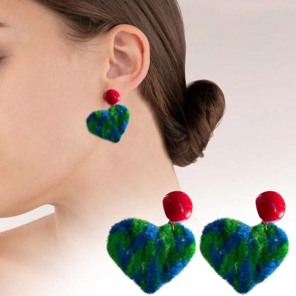 Orecchini a cerchio Fluffy blu verde amore a sospensione Rossa Clip auricolari personalizzati personalizzati