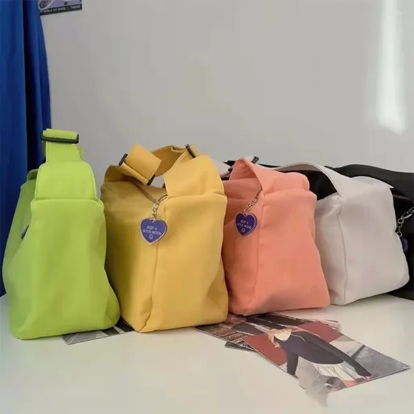 Вечерние сумки женщины для плеча сумки для девочек Candy Color Simple Cross-Body Packec