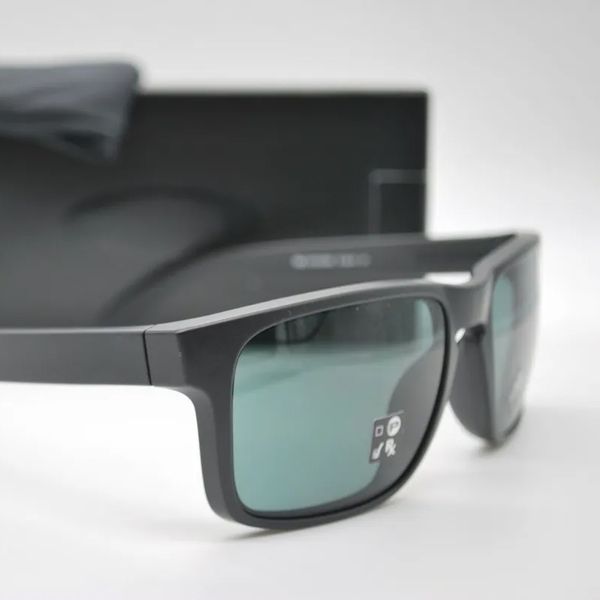 Мужские поляризованные солнцезащитные очки UV400 Black OO9102 Fashion Outdoor Travel Beach Luxury Glasses Новые с дизайнерски