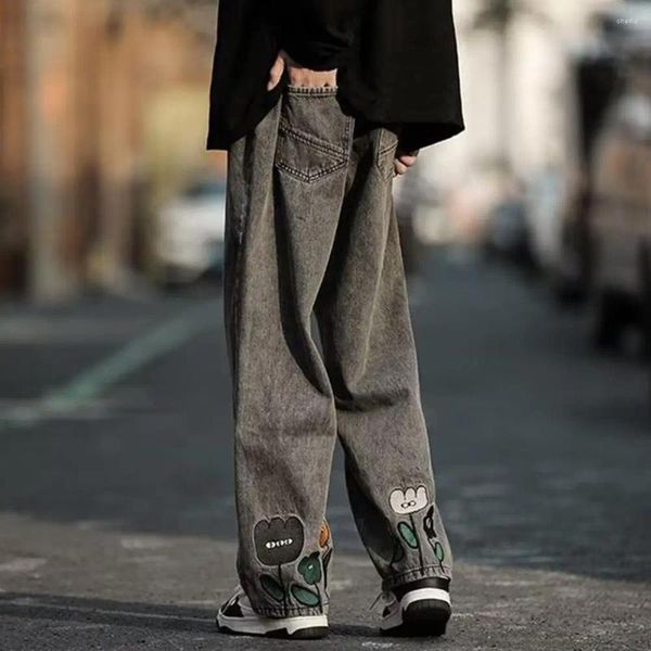 Jeans masculinos homens denim streetwear perna larga com desenho floral bordado elástico cintura média bolsos profundos na moda