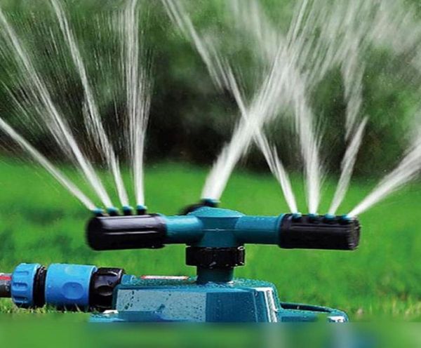 Equipaggiamento di irrigazione giardino erba automatica prato a 360 gradi a tre braccio spruzzatore di ugello rotante forniture 4707212