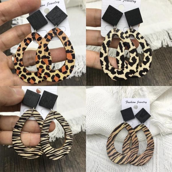 Orecchini penzolanti tagliati a goccia a ghiotti ghepardo ghepardo leopard zebra zebra derogce a goccia di acquerette quadrate in legno per donne