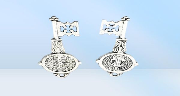 Pendenti con ciondoli chiave medaglia Benedict per creazione di gioielli collana bracciale accessori fai da te 16,5x41mm argento antico 100 pezzi A-5805149283