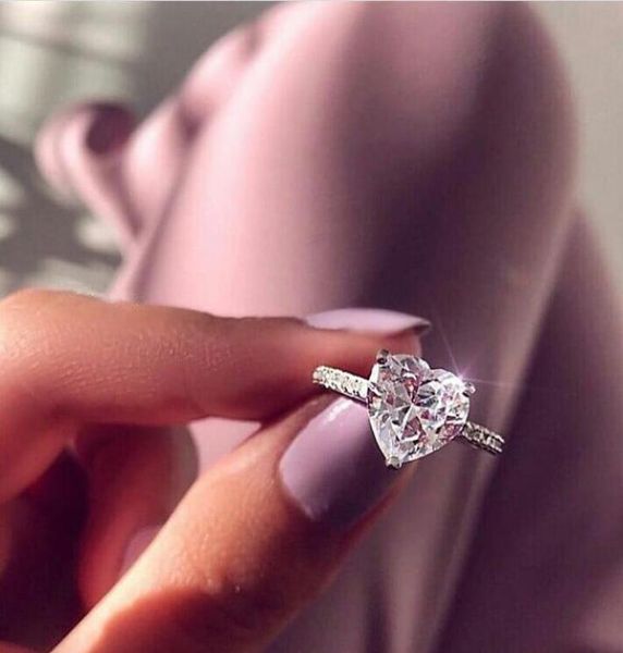 Rulalei Basit Moda Takı Solitaire 925 STERLING Gümüş Armut Kesim Beyaz Sapphire Popüler CZ Diamond Promise Kadınlar Aly Band 8715434