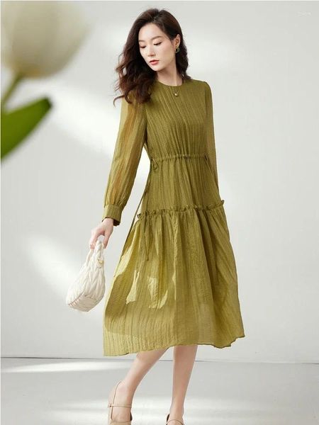 Casual Dresses Vimly 2023 Herbst in einer Linie Midi für Frauen Elegante solide Langarm Krawatte Gürtel Slim Taille Rüschen Swing Kleid M2971