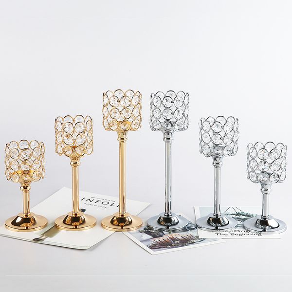 Crystal Velt Holder Centerpieces Gold Metal Metal Velt Stick Solder Candelabra Conjunto de 3 para Decoração de jantar na mesa de casamento