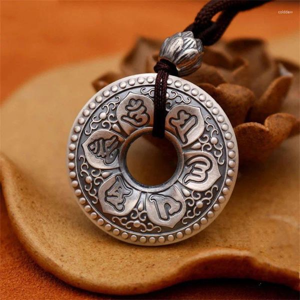 Kolye Kolyeler Vintage Altı Karakter Mantra Kolye Lady Jewelry Kişilik Dua Blessing Budist Aksesuarlar Retro