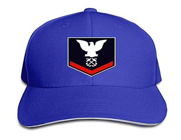 Военно -морские бодбионы сочетаются с бейсбольной кепкой третьего класса, регулируемые пиковые песчаные шапки.