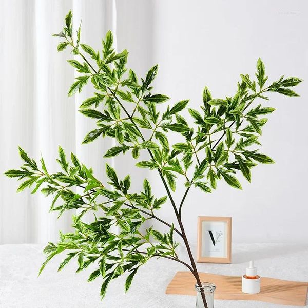 Dekorative Blumen künstliche grüne Pflanzen mit weißen Kanten Phlox Fortunei Wohnzimmer Innenräume Pflanzendekoration Blätter und Zweige