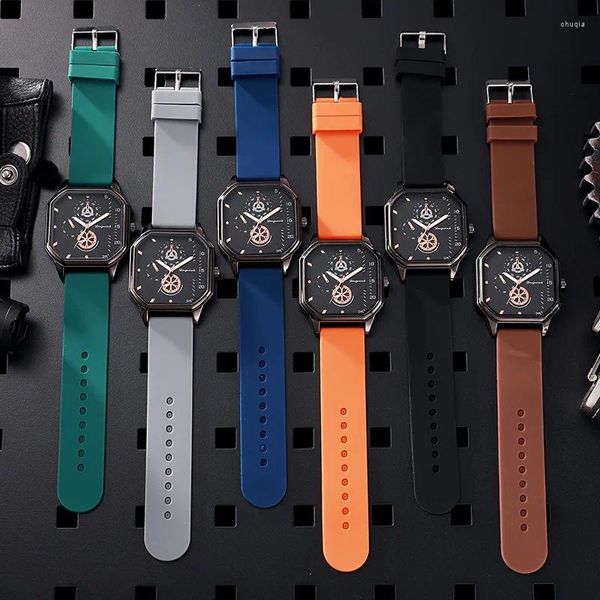 Orologi da polso di fascia alta di alta gamma orologio da uomo in silicone quadrata