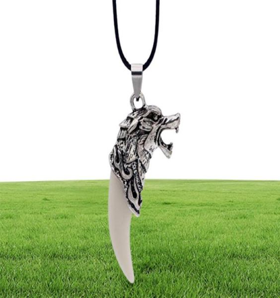 Collana da uomo in argento antico tribale Stark con dente di lupo con zanna, collana con pendente in lega di drago con dente di lupo di vite9416101