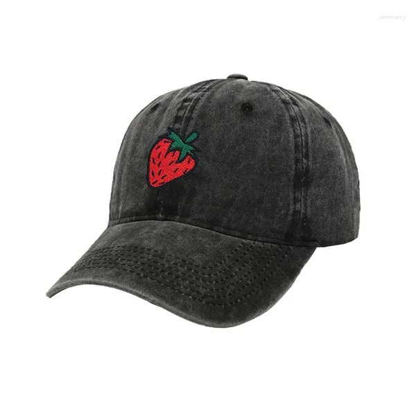 Ball Caps Unisex-Stil Erdbeere bestickte Baseballmütze Waschbare Baumwolle Outdoor Snapback Freizeit Sonnenschutz Trucker Cap