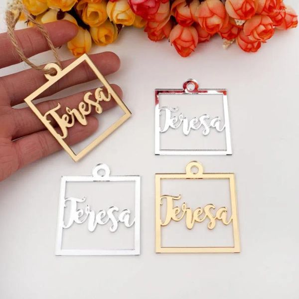 Party bevorzugt 20pcs benutzerdefinierte Name Mirror 5cm Square Hollow Out Tags Personalisierte Taufe Taufe Kinder Babyshower Dekor Gastgeschenke