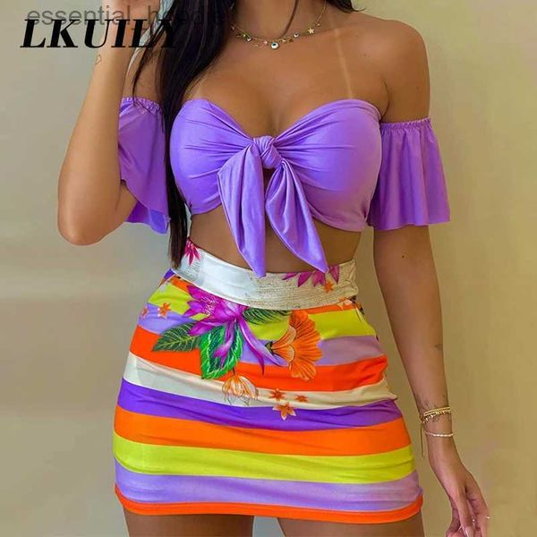 Duas peças vestido de verão Flowers Suits com saias Conjunto de vestidos Top Mini Shairts Duas peças Impressão de férias Moda sexy Roupfits Y2K Bodycon Skirt L231225