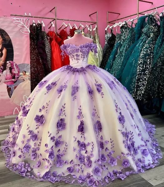 Quinceanera Kleider Lavendel 3d Blumen Applikationen Party Prom Ball Kleid Offoulder ärmellose neuer kundenspezifischer Reißverschluss Plus Größe Schnüre-up Applique Tüll Tüll