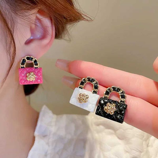BOUL Luxus Blumenbeutel -Ohrringe für Frauen weiß rosa schwarzes Statement Neuer Modeschmuck Großhandel J231223