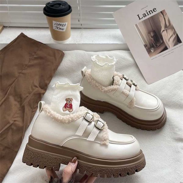 Scarpe eleganti di classe Mi Bai Jia Rong Song Cake Piccole donne in pelle inverno britannico suola spessa cotone Jk