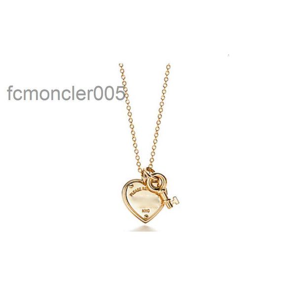 Designer Classic S925 Sterling Silver Heart Key Gold Gold Plated Diamond Colar Diamond Love Pinging Collar Chain Qrj2