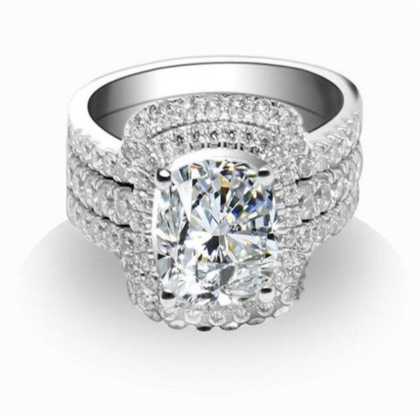 Wunderschöne Kissen geschnittene Ringe Set 925 Sterling Silber Ringe Weißgold Farbe 2CT Synthetische Diamanten Ringe Set Women Ehere Bands244o