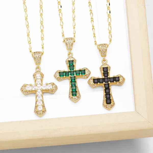 Collane a sospensione flola collana croce di cristallo verde per donne rame cz jesus oro oro collare gioielli religiosi Cruz nkeb821