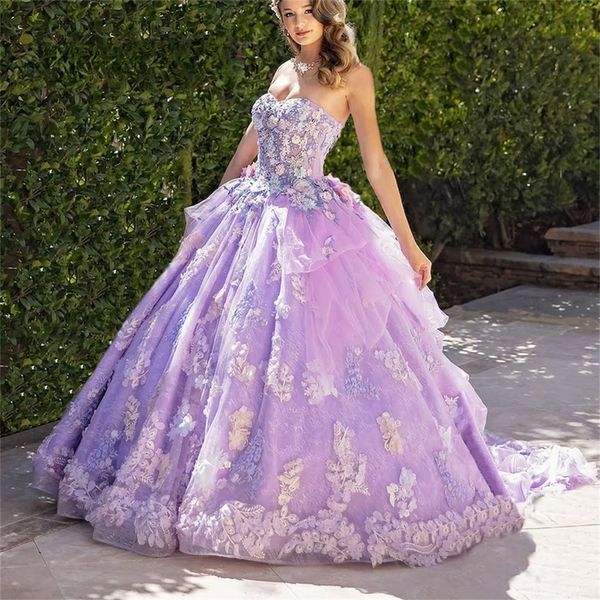 Romantische Blumenstufte süße 15 Kleider trägerloser Schatz Ballkleid Quinceanera Kleid Abschlussball Kleid Prinzessin Reißverschluss Schließung Korsett Cocktail Party Kleid