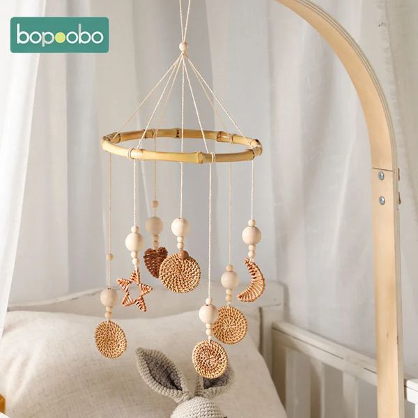 Campana per letto intrecciata in rattan per bambini 0-12 mesi per neonati Mobile in legno appeso sonaglio per culla sonaglio per bambini giostra per culle giocattolo musicale 231225