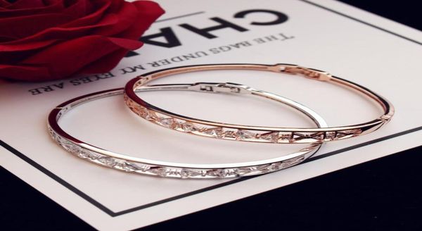 Nuova tendenza Bracciale femminile con fiocco in zircone placcato oro 18 carati Bracciale delicato in oro rosa imitazione oro bianco bicolore temperamento di lusso3520015