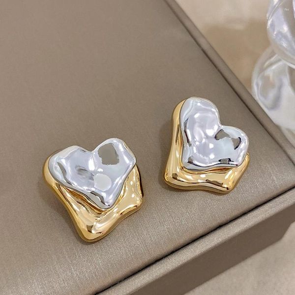 Orecchini a bottone Greatera Design unico bicolore a forma di cuore irregolare con goccia d'acqua per le donne Gioielli in metallo color oro argento