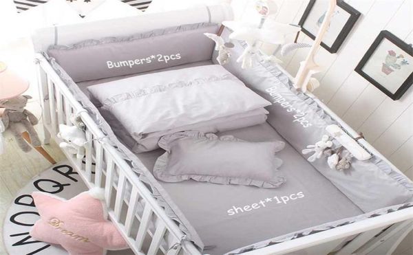 5pcs Baumwollgrau Babybett Stoßfänger Kinderbemannte Krippen -Liner Sets Safe Pad Babies Crib Stoßstangen Bettdecke für Jungen und Mädchen 2110254162660