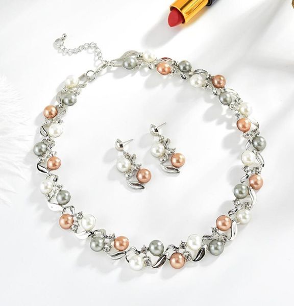 Nova europa moda festa casual conjunto de jóias feminino039s falso pérola strass folhas colares com brincos s982858212