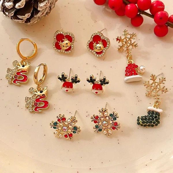 Baumelnde Ohrringe, europäische und amerikanische asymmetrische Weihnachtssocken, Glocke, weiblich, einfaches Temperament, Stern, Mond, kleiner roter Schmuck