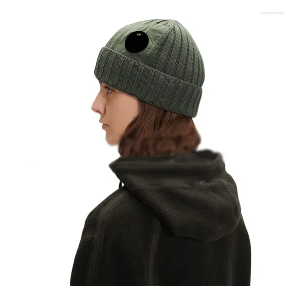 Berets Lens Mode Männer Frauen Designer Brimless Trendy Hut Woolen Strick Beanie Street Winter Cap