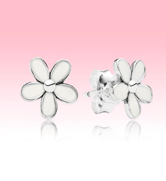 Beyaz Daisy Flower Summer Saplama Küpe Orijinal Logo Kutusu P 925 STERLING Gümüş Kadın Kızlar Hediye Takı Küpe 1126765