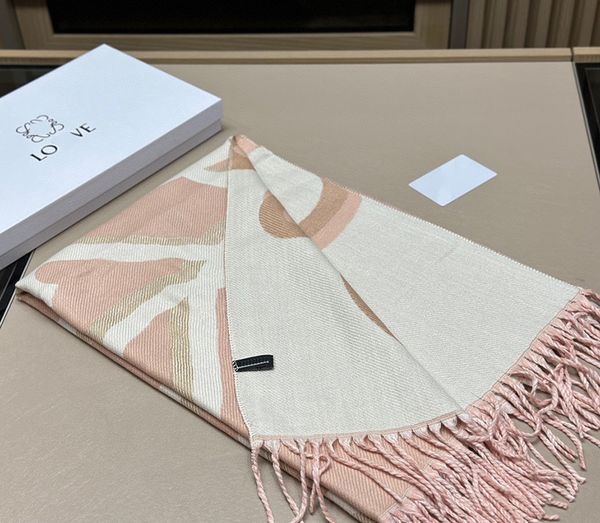 Sciarpa di design hijab sciarpa di seta di lusso donna cashmere LOVE sciarpe stampate a lettera intera soft touch avvolgenti caldi Con etichette scialli lunghi autunno inverno