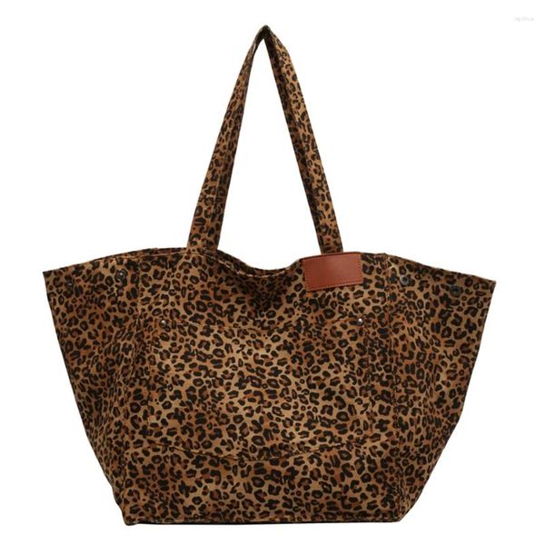 Sacos da noite Moda Leopardo Impressão Dobrável Eco-Friendly Shopping Bag Tote Dobrável Bolsa Bolsas Grande Capacidade para Viagens Saco de Mercearia