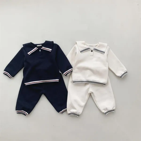 Set di abbigliamento 2023 Inverno Baby Plus Velluto spesso colletto blu scuro Set neonato Boy Girl Casual bavero felpa pantaloni 2 pezzi vestito abiti da bambino