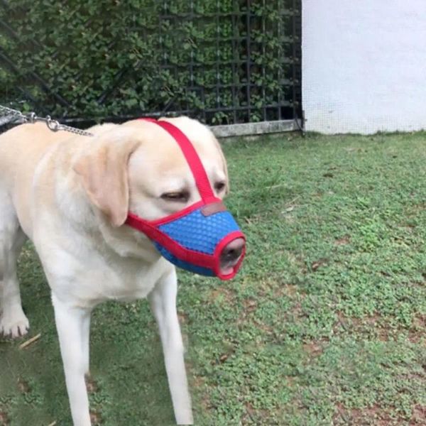 Hundebekleidung 1 Stück tragbare Welpen-Gesichtsabdeckung, praktisch, weich, atmungsaktiv, verstellbarer Mund, bissfest, Netzstoff, Haustier-Bellstopper