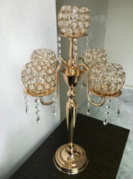 Titulares Atacado 5 Cabeça Vintage Candelabros Titulares Banhado A Ouro Mesa De Cristal Suporte De Vela Para Home Hotel Decoração De Casamento H / 67cm LLFA