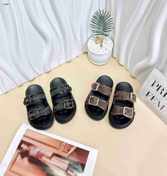 Marka Çocuk Sandalları Çift Göğüslü Tasarım Bebek Ayakkabı Boyutları 26-35 Ayakkabı Kutusu Tasarımcı Erkek Kız Terlik Dec20