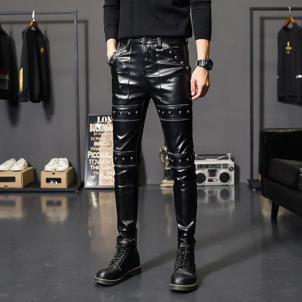 Inverno primavera dos homens magros motociclista calças de couro moda falso calças da motocicleta para masculino palco club wear 231225
