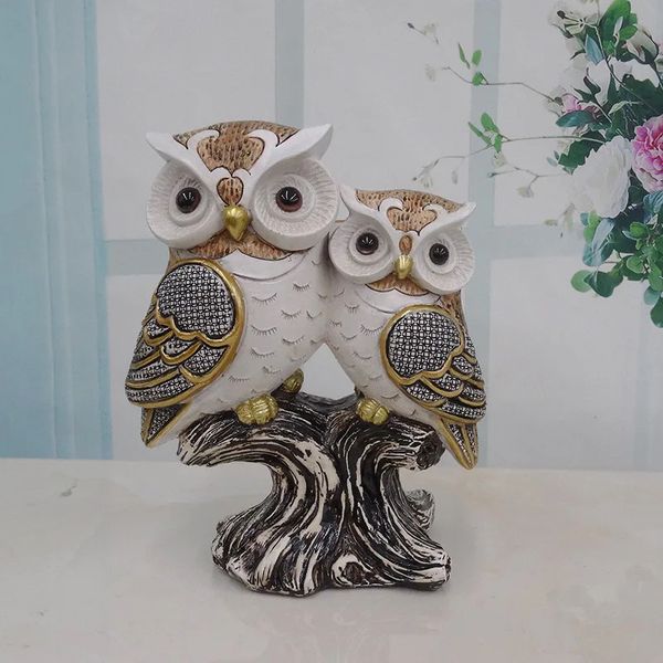 Coruja estatueta amantes da coruja estátua resina pássaro em miniatura desktop animal artesanato ornamentos decorativos para sala de estar decoração de escritório em casa 231225