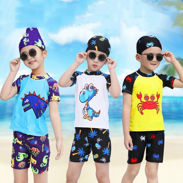 Детский купальник для мальчиков: плавки, шапочка и защита от солнца для малышей в милом мультяшном дизайне