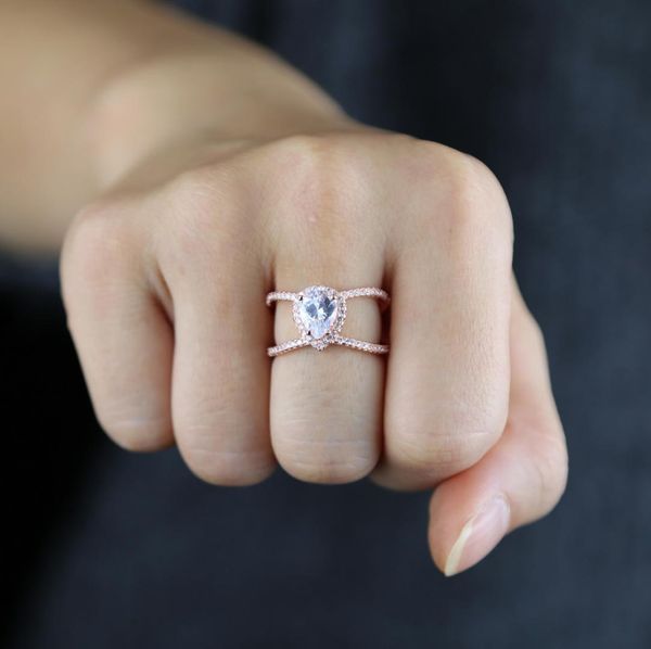 2021 Wunderschöner Ring in X-Kreuzform mit Tropfen aus weißem CZ, funkelnde, zarte Ringe für Hochzeit, Verlobung und Braut für Frauen, Lady Jewelr6279184