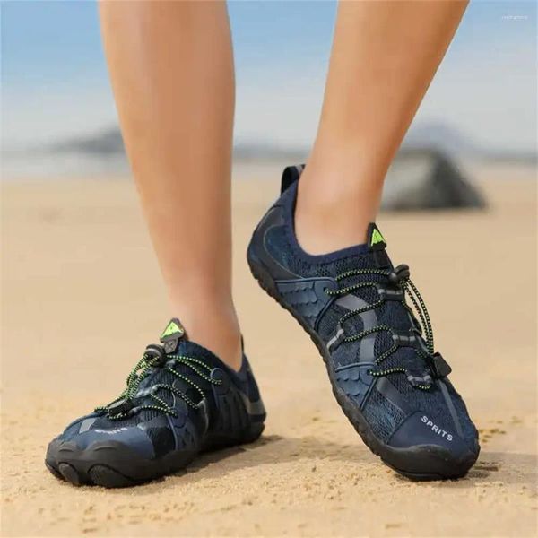 Sandali da spiaggia da bagno traforati Infradito da donna per adolescenti Scarpe Pantofole Lady Sneakers Sport Top Saldi Festival Resort