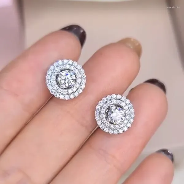 Orecchini a bottone Huitan Alla moda abbagliante Cubic Zirconia a forma rotonda Accessori per piercing per la festa nuziale delle donne Gioielli semplici ed eleganti