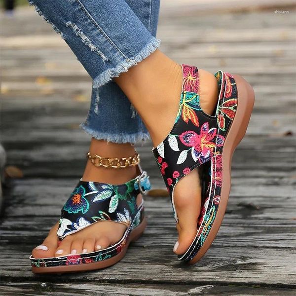 Летние женские сандалии с принтом, пляжная обувь с застежкой на носок, 2024, шлепанцы на плоской подошве и платформе, модные шлепанцы Femme Zapatos, шлепанцы