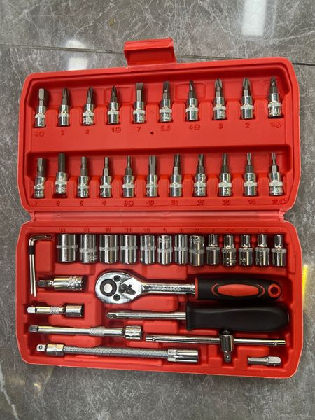 Conjunto de 46 peças de conjunto de ferramentas de manga de reparo automático, chave rápida xiaofei, ferramenta de hardware de material de aço carbono de 24 dentes, reparo automático