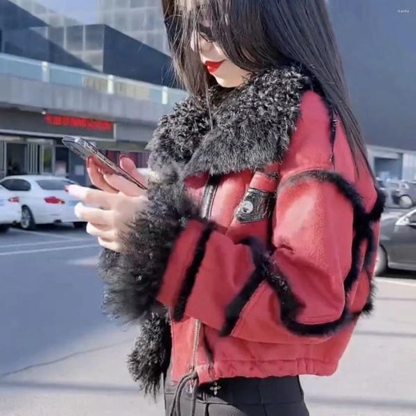 Casaco de pele feminina de lã de cordeiro com gola virada para baixo jaqueta de motocicleta vermelho couro sintético emendado casaco de pelúcia cintura alta parkas cardigã